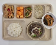 신세계푸드 큰길타워 정반식당