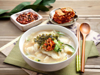 황기순의손칼국수&왕돈까스 관양점