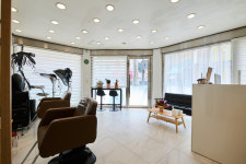 본 헤어스튜디오