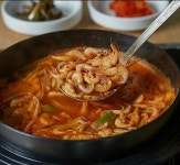 궁전해물칼국수 천안불당점