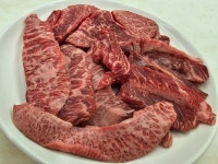 일월식육식당