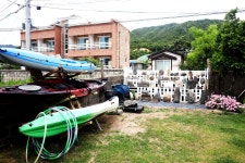 잔디밭민박