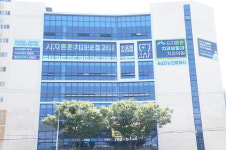 시지튼튼치과보철과치과의원