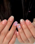 네일꾸밈