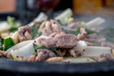 통큰오리앤삼겹 밤일마을점