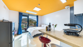 여수나폴리하우스