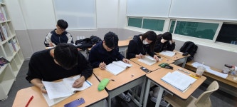국어발전소 학원