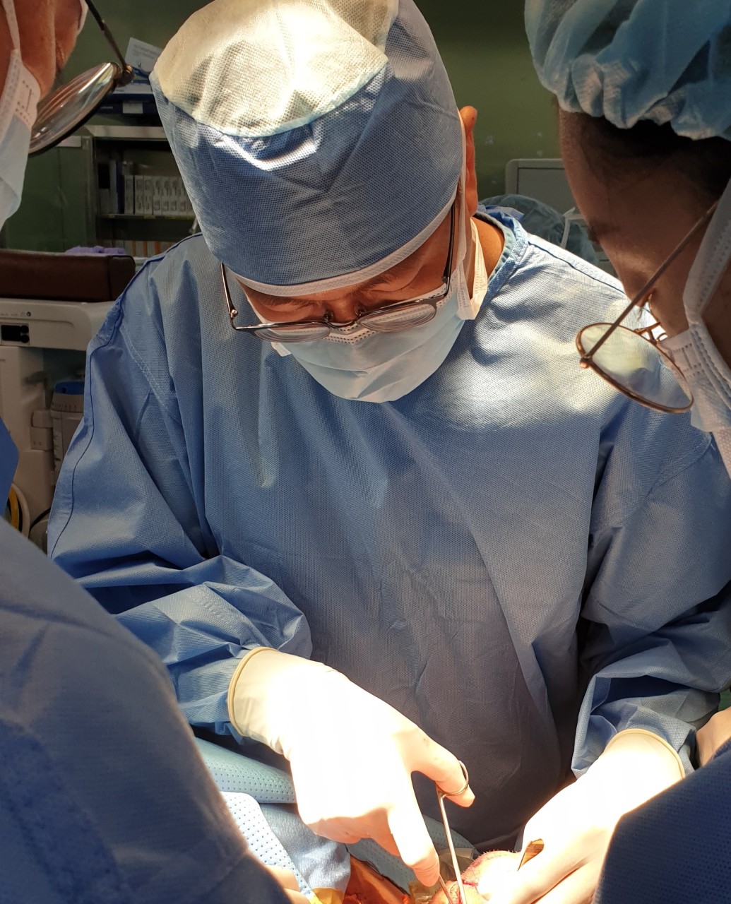 괴정수석치과의원 광고