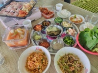 욱이네식당 포항문덕점