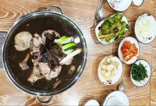 류의자능이버섯백숙전문