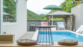 머스트화이트
