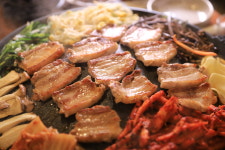 더덕솥뚜껑삼겹살 서문점