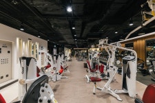 인어스휘트니스 헬스 PT & 필라테스 골프 삼성점