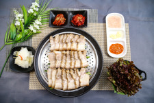 강릉 고씨네동해막국수&순두부칼국수 본점