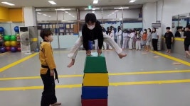 백호태권도장