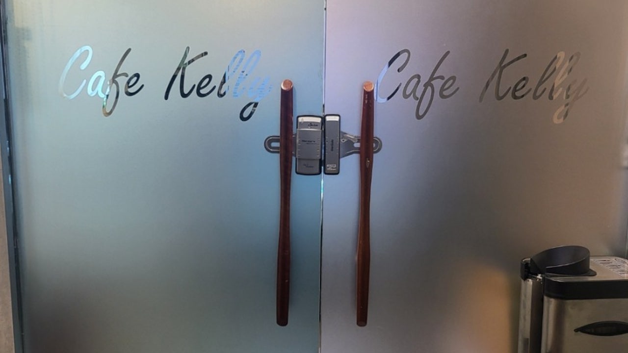 카페캘리 본점