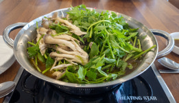 정담얼크니샤브칼국수