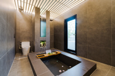 사와디키즈풀빌라