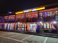 금봉이휴게소.인생닭강정.한방바베큐치킨냉동삼겹살.공커피숍