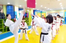 길동 백호태권도장