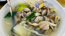 청정 칼국수 수제비 전문점