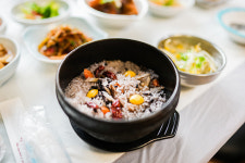 정락회관