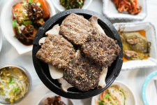 정락회관