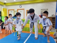 용화효태권도