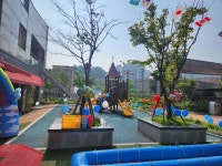 풀꽃향기유치원