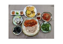이층집보쌈과전