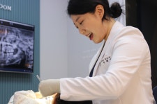 김해명품치과의원