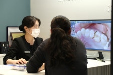 김해명품치과의원