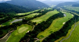 아크로컨트리클럽