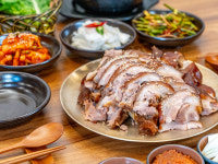 제주명월족발