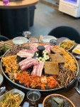 구멍난솥뚜껑