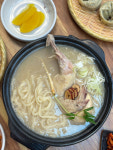 교동닭칼국수 다대포 본점