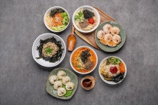 석촌 칼국수 보리밥 본점