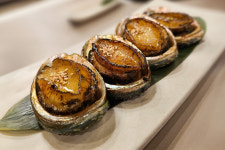 갈치음식점 궁서체 제주탑동본점