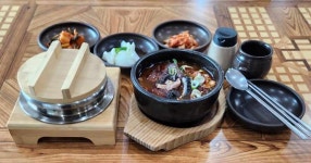 이학돌솥삼계탕 본점