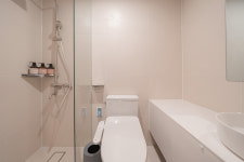 더휴식 누베르 서울 이태원점