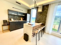 스테이인포시즌