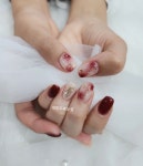 네일두속눈썹