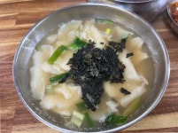 맛담칼국수
