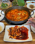 팔공큰돼지찌개