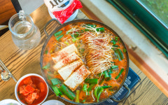 바닷가에서 식당