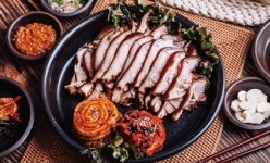 박경규의항아리보쌈원주점