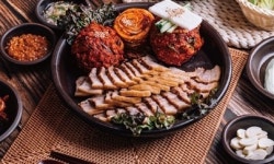 박경규의항아리보쌈원주점