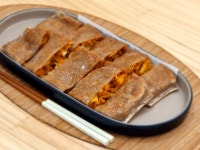 봉순이네 메밀막국수&한방수육