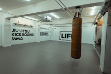킥복싱&주짓수 라이프짐 MMA