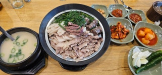옛날 경성순대국 동백윤들래점